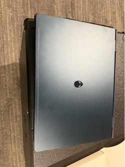 Gaming laptop Alienware 16x rtx 5060