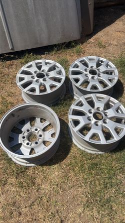 Toyota Tacoma set rims