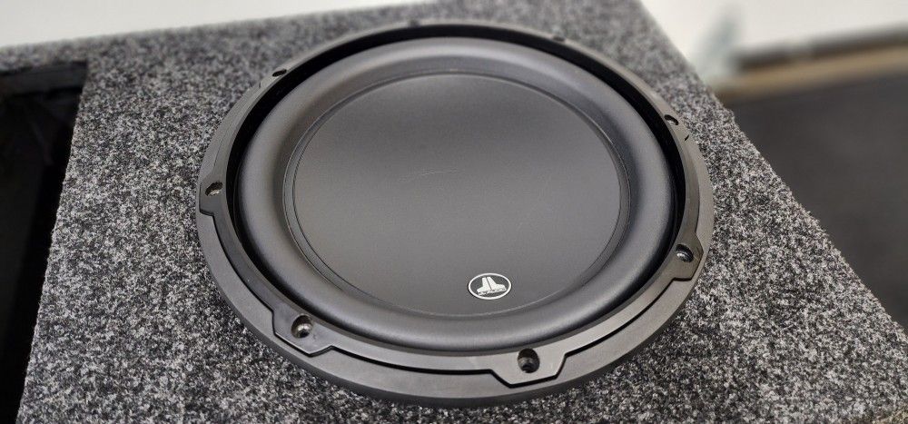 JL audio 10W3V3-4 in Ported box - $350