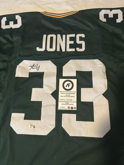 Authentic AARON JONES AUTO JERSEY!