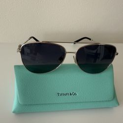 Tiffany’s Aviator Sunglasses - Polarized