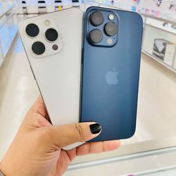 iPhone 15 pro max unlocked