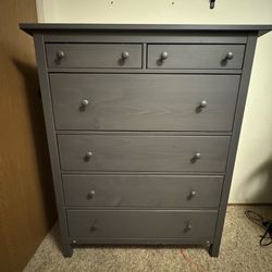 IKEA Hemnes 6 Drawer Dresser