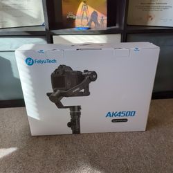 Feiyutech AK4500 DSLR Gimbal ESSENTIALS KIT