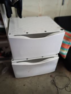 Laundry Pedestals