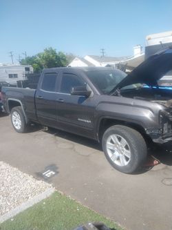 2014 GMC Sierra Double Cab for Parts
