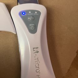 Bio-Therapeutic bt-Micro Fusion Ultrasonic Skin Exfoliation. Smooth Skin, Clear Congestion, Superior Blackhead Extraction, 3 Modes 2 Power Levels, Sta