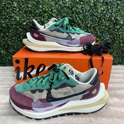 Men's 11 - Nike Air Sacai VaporWaffle SP Villain Red Waffle Black Max DD3035-200