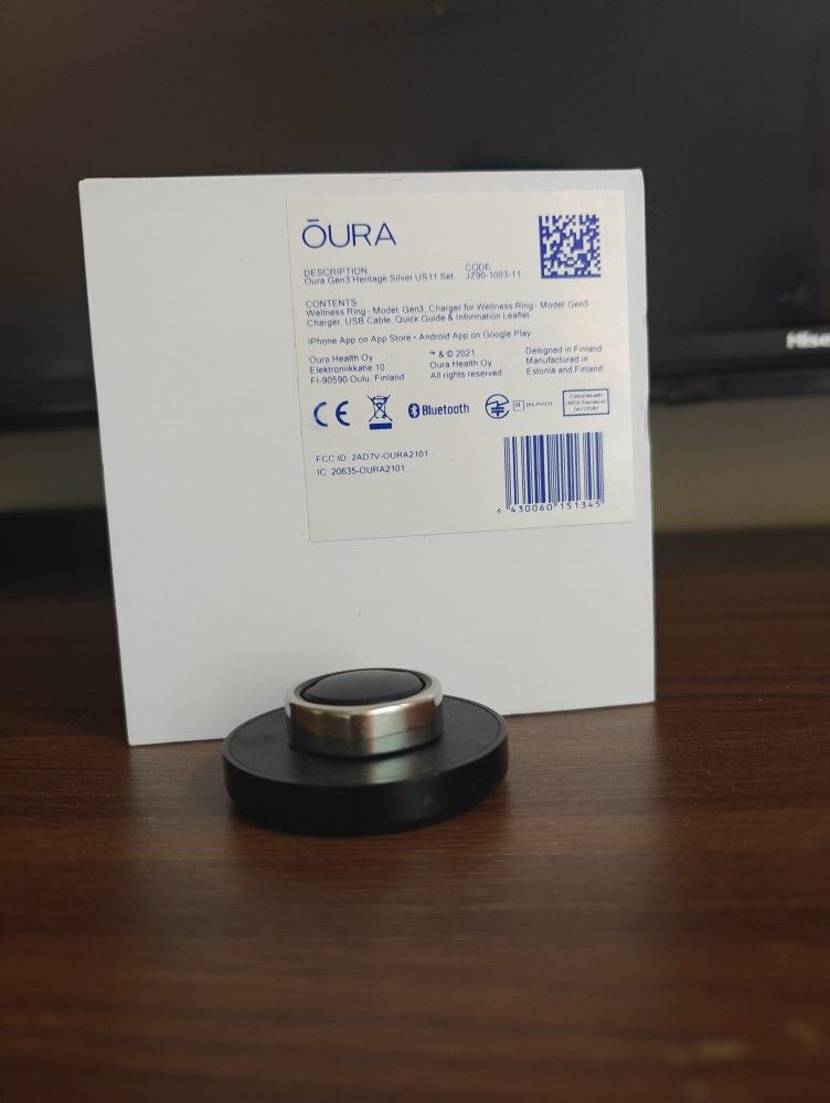 oura ring 2 / Size 11 / Heritage Sliver Silver Heritage and