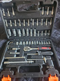 New 53pc socket & bit set