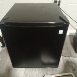 Small Refrigerator  Kenmore