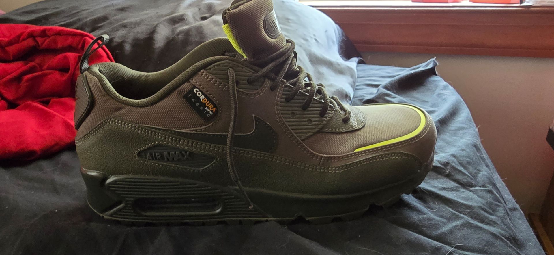 Nike Air max Pro 90 Surplus, color Cargo Khaki, size 9.5