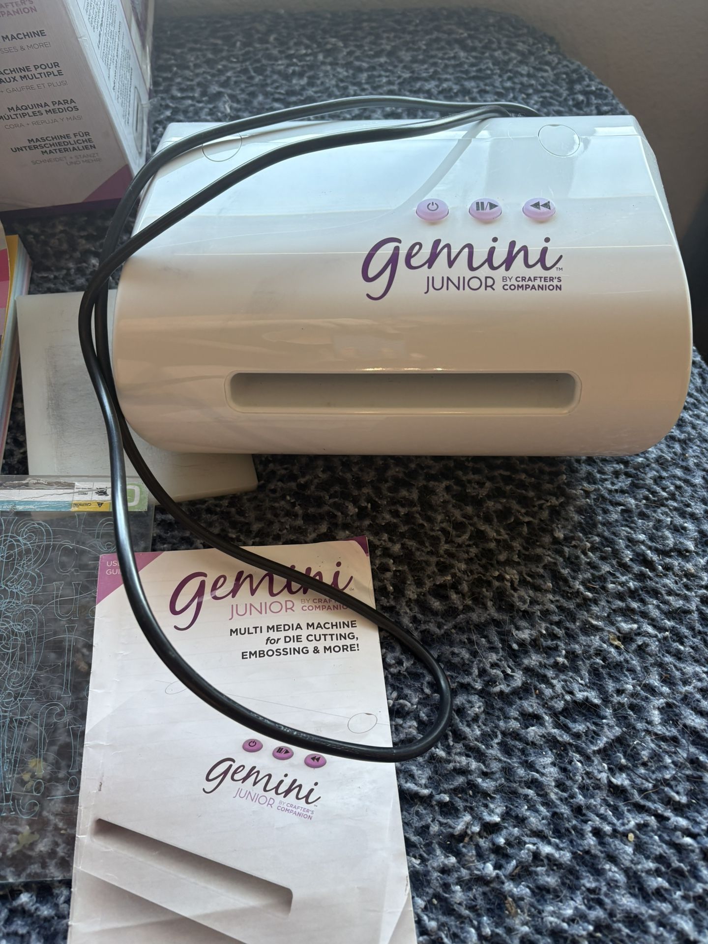 Gemini Jr Embossing Craft Machine And Supplies