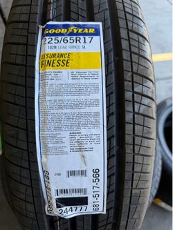 Goodyear 225/65/17