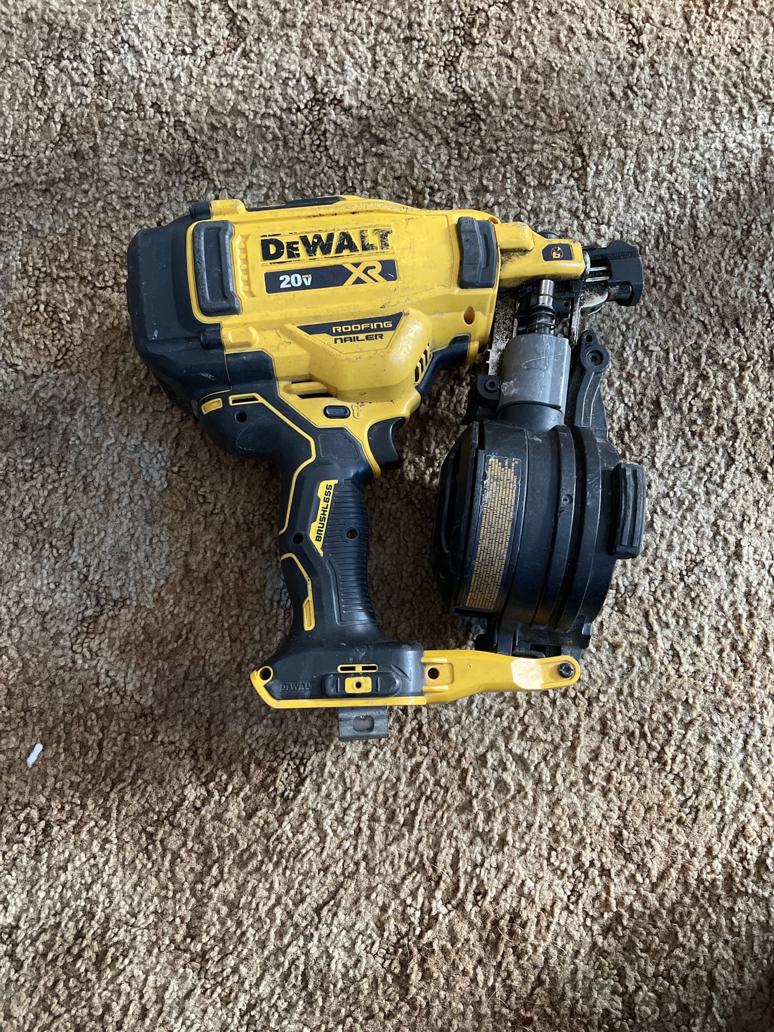 Dewalt Roofing Gun