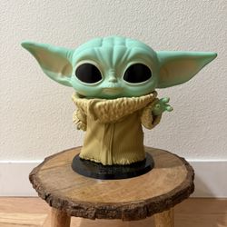 Star War The Madalorian The Child Baby Yoda Funko Pop Giant 10"