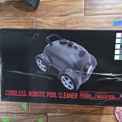 New In Box Boweiti Cordless Robotic Pool Cleaner MF-PC02