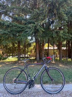 Specialized Tricross Sport – 54cm, Carbon Fork, 27-Speed