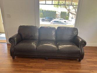Set Couch And Live seat