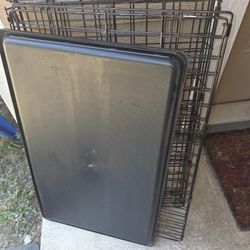 Double Door Folding Wire Dog Crate
30"L x 19" W x 21" H 