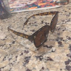 * Chanel *Made In Idly Sunglasses 