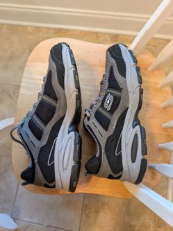 Excellent condition Skechers wide fit