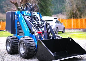 AGT MX-MRW14 Gas Mini Skid Steer