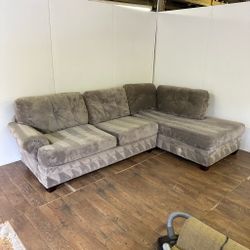 Albany Industries Sectional Sofa Couch **ALL NYC DELIVERY**