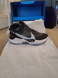 2019 NIKE ADAPT BB SIZE 8.5. BRAND NEW