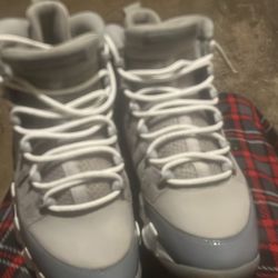 Cool Grey 9s