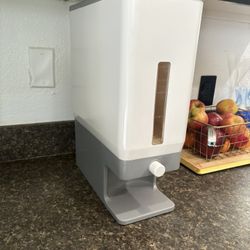 Rice Dispenser 