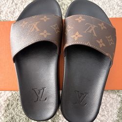 Louis Vuitton Slides
