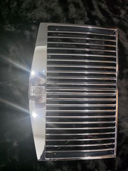 Rolls-Royce phantom grill