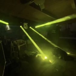 4 150w lights beam with case