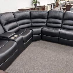 New Black Recliner Sectional Couch / Free Delivery 