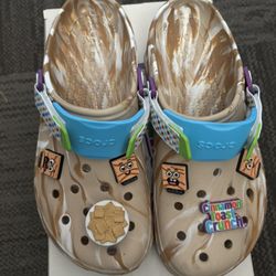Crocs 