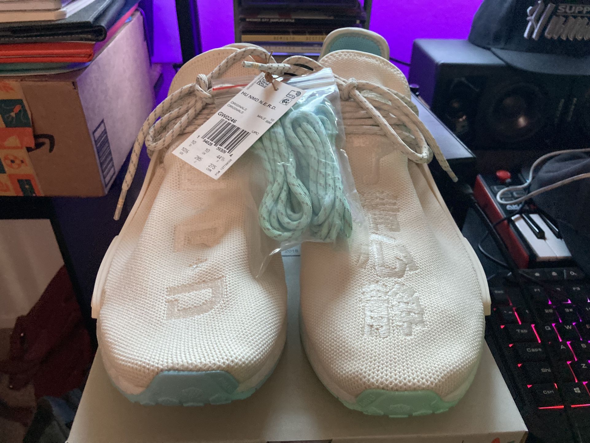 Pharrell NMD HU Chalk White New Size
