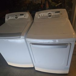 Washer And Dryer $200