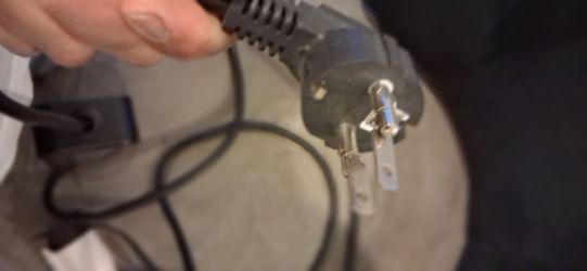 Portable EV charger