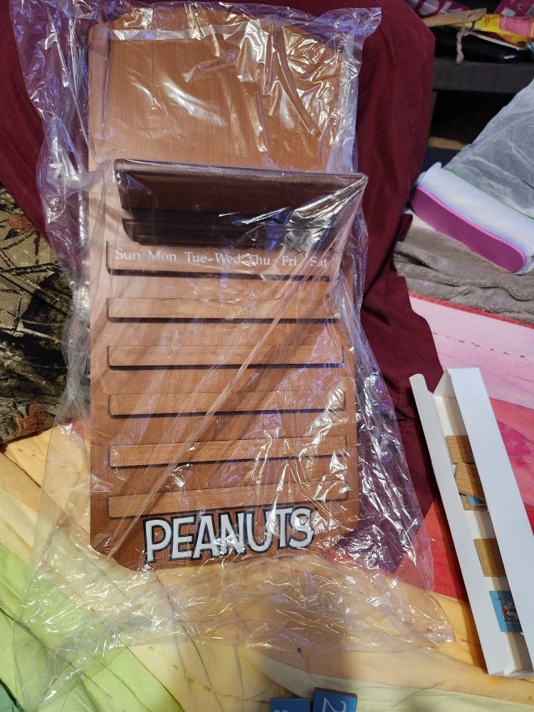 Peanuts Perpetual Calendar