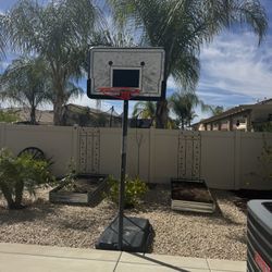 ** FREE** Lifetime 44-Inch Impact Portable Basketball Hoop with Telescoping Adjustment & Classic Rim -Outdoor Play