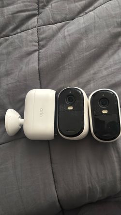 3 Arlo wireless cameras