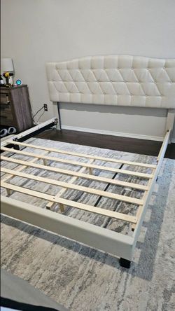 King Platform Bedframe