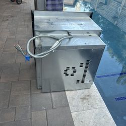 Boss Stove, Oven And Hood