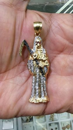 14k Gold Santa Muerte 3 inch long 23.6 grams 2ct diamonds