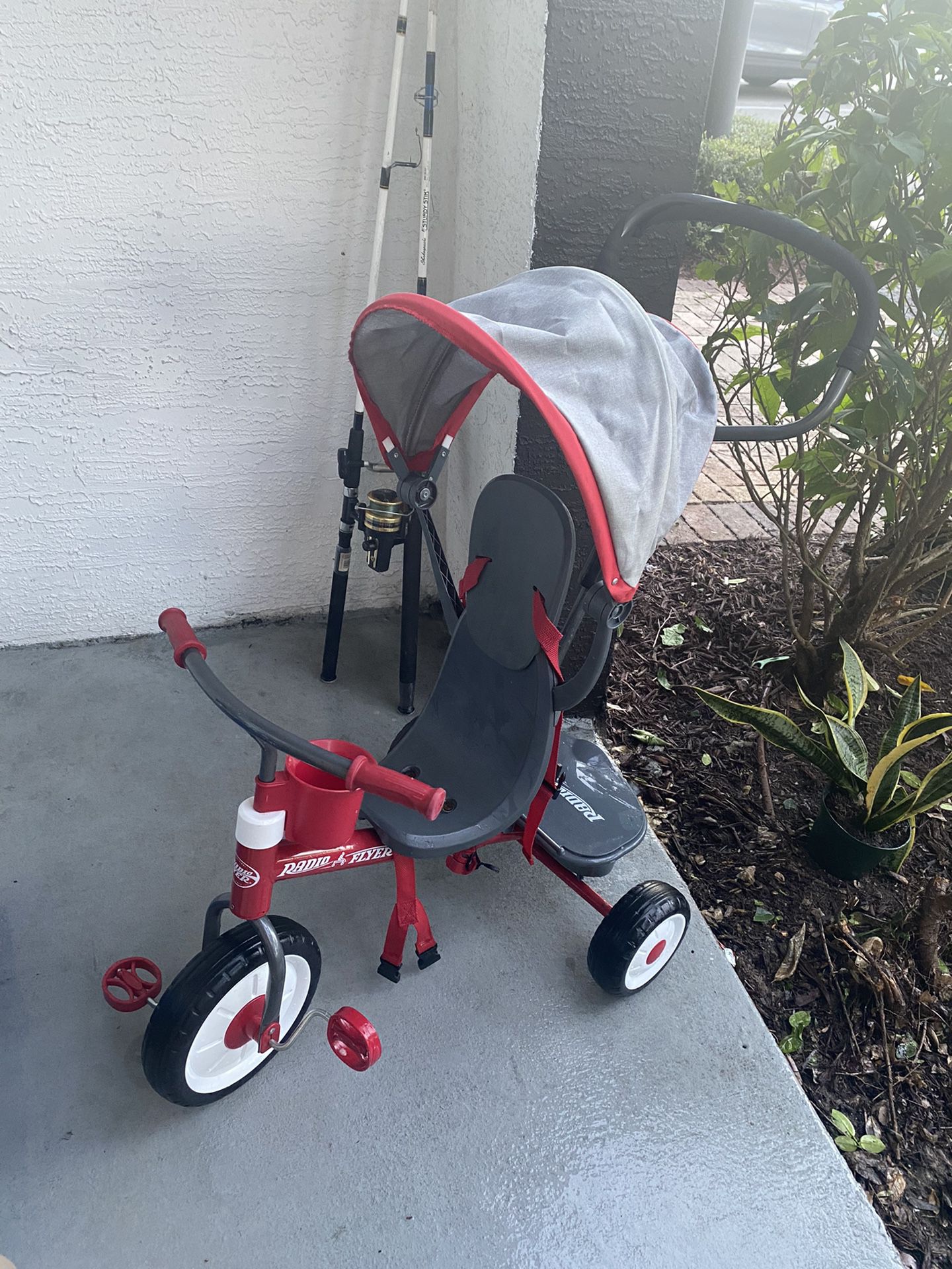 Radio  flyer tricycle Toddler