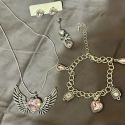 Pink Heart With Wings Jewelry Set