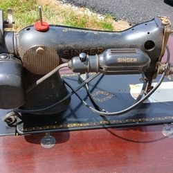 Antique Singer Sewing Machine In Sturdy Cabinet, Needs Some LOVE