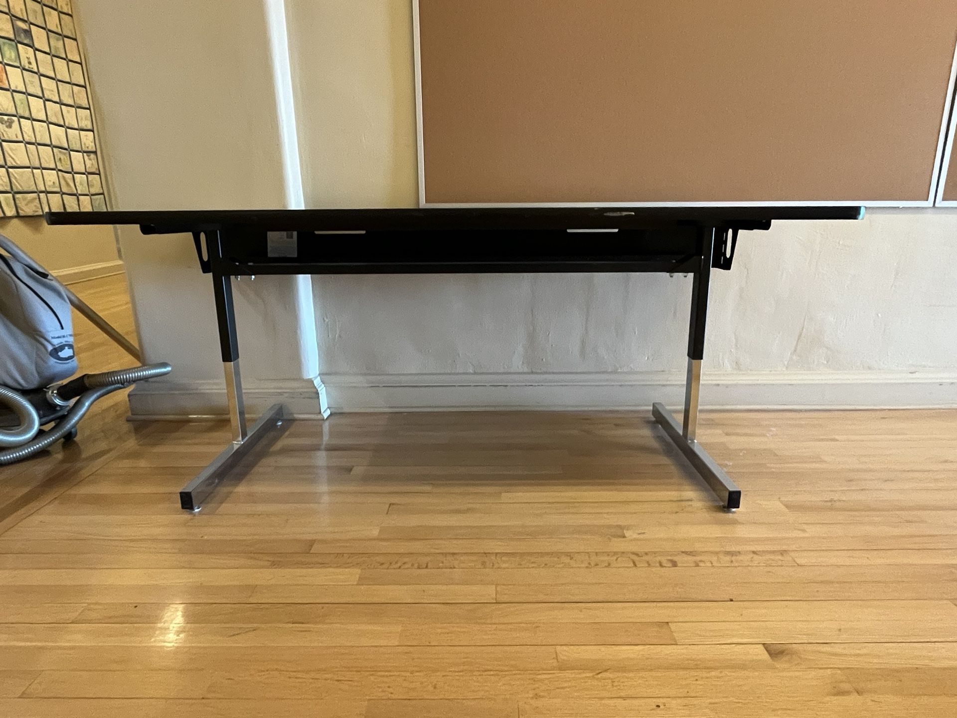 Computer Table/ Desk