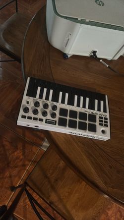 Akai Mpk Mini
